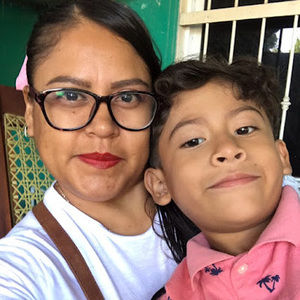 Meet your Posher, Luz